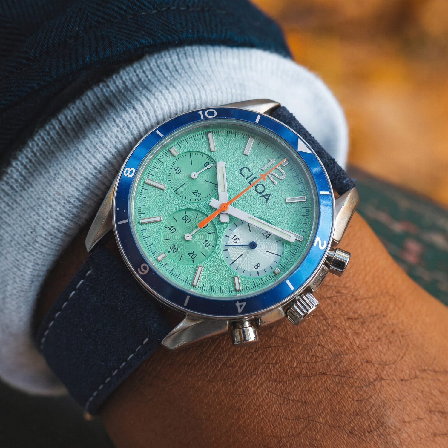 CILOA Men's Chronograph Watch  – обзор и цена Suede Strap Watch