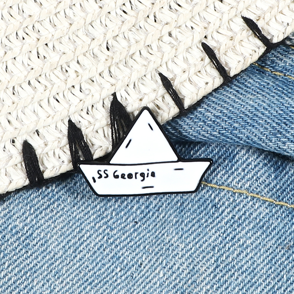 Paper Boat Enamel Pin SS Georg – обзор и цена Buckle Pin Ss